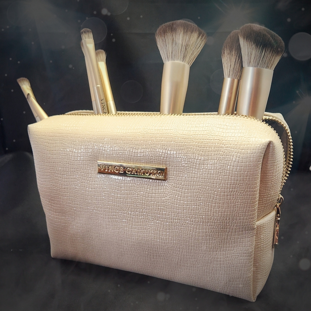 Vince Camuto Champagne Makeup Bag with 8 Piece Gold Handled Brush Set NIB